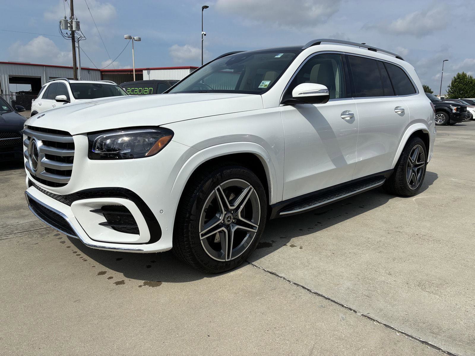 Certified 2026 Mercedes-Benz GLS 450 4MATIC image 3