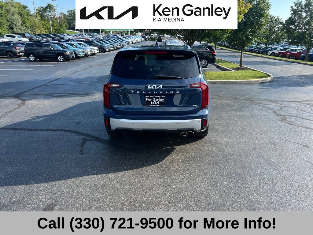 Certified 2024 Kia Telluride S w/ S Sunroof Package AWD/4WD image 13