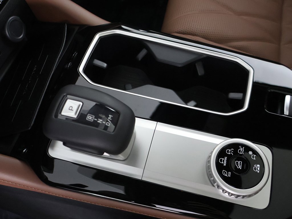 New 2025 Mitsubishi Outlander SEL image 54