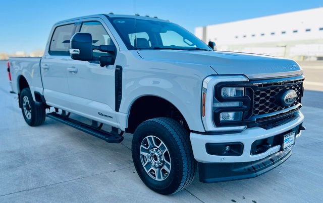 New 2025 Ford F350 Lariat w/ Lariat Ultimate Package image 4