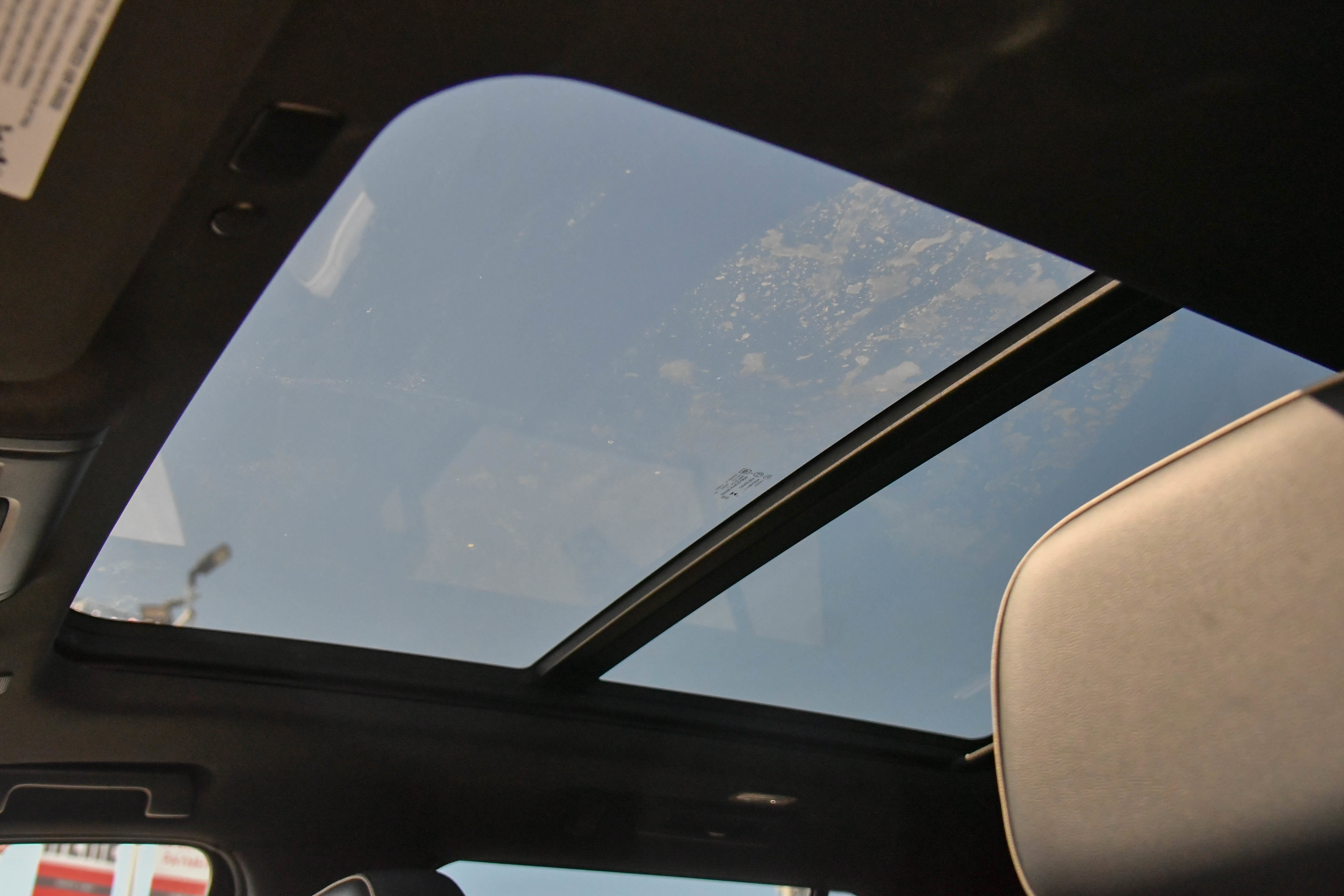 Used 2023 Chevrolet Tahoe Premier w/ Advanced Technology Package image 45