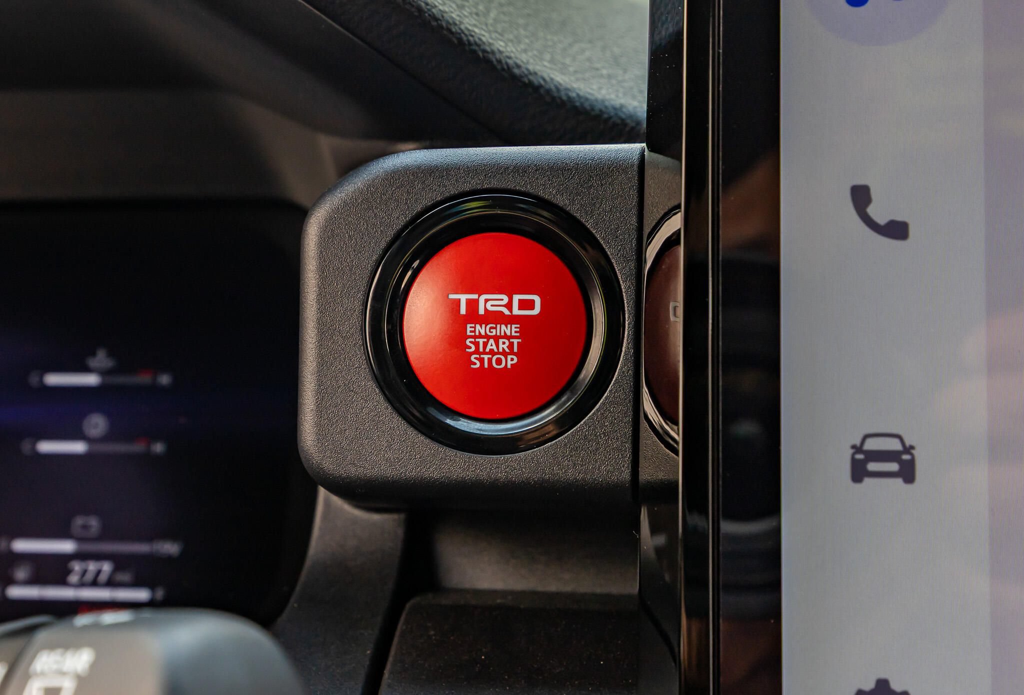 Used 2025 Toyota 4Runner TRD Sport Premium AWD/4WD image 22