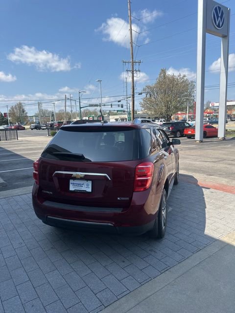 Used 2017 Chevrolet Equinox Premier w/ Enhanced Convenience Package image 8