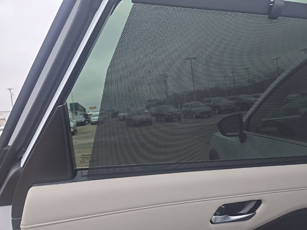 New 2026 Nissan Pathfinder SL image 39