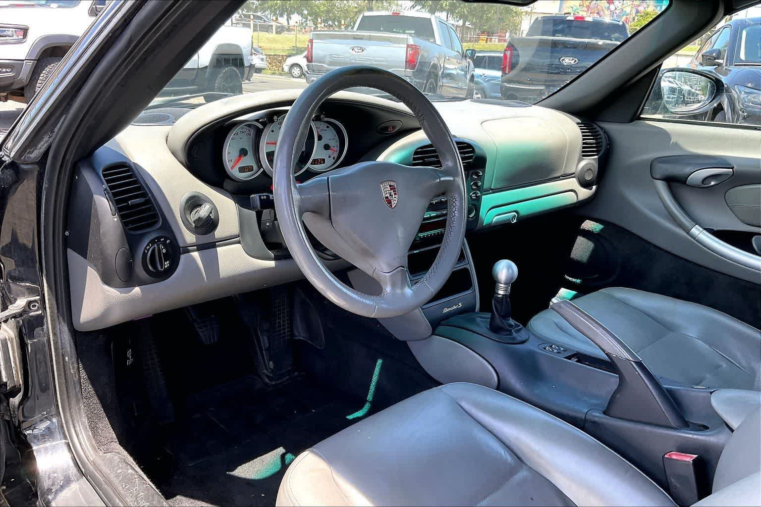 Used 2003 Porsche Boxster S RWD video 2