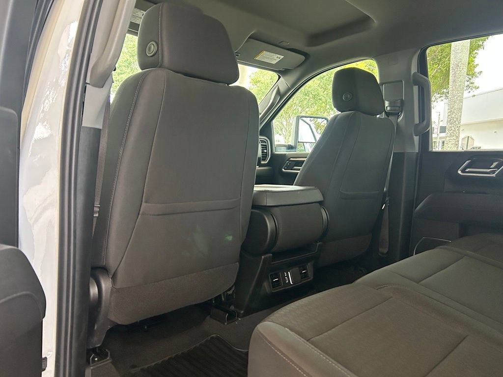 Used 2026 Chevrolet Silverado 2500 LT AWD/4WD image 40