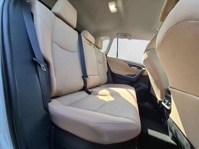 Used 2019 Toyota RAV4 XLE w/ Convenience Package AWD/4WD image 19