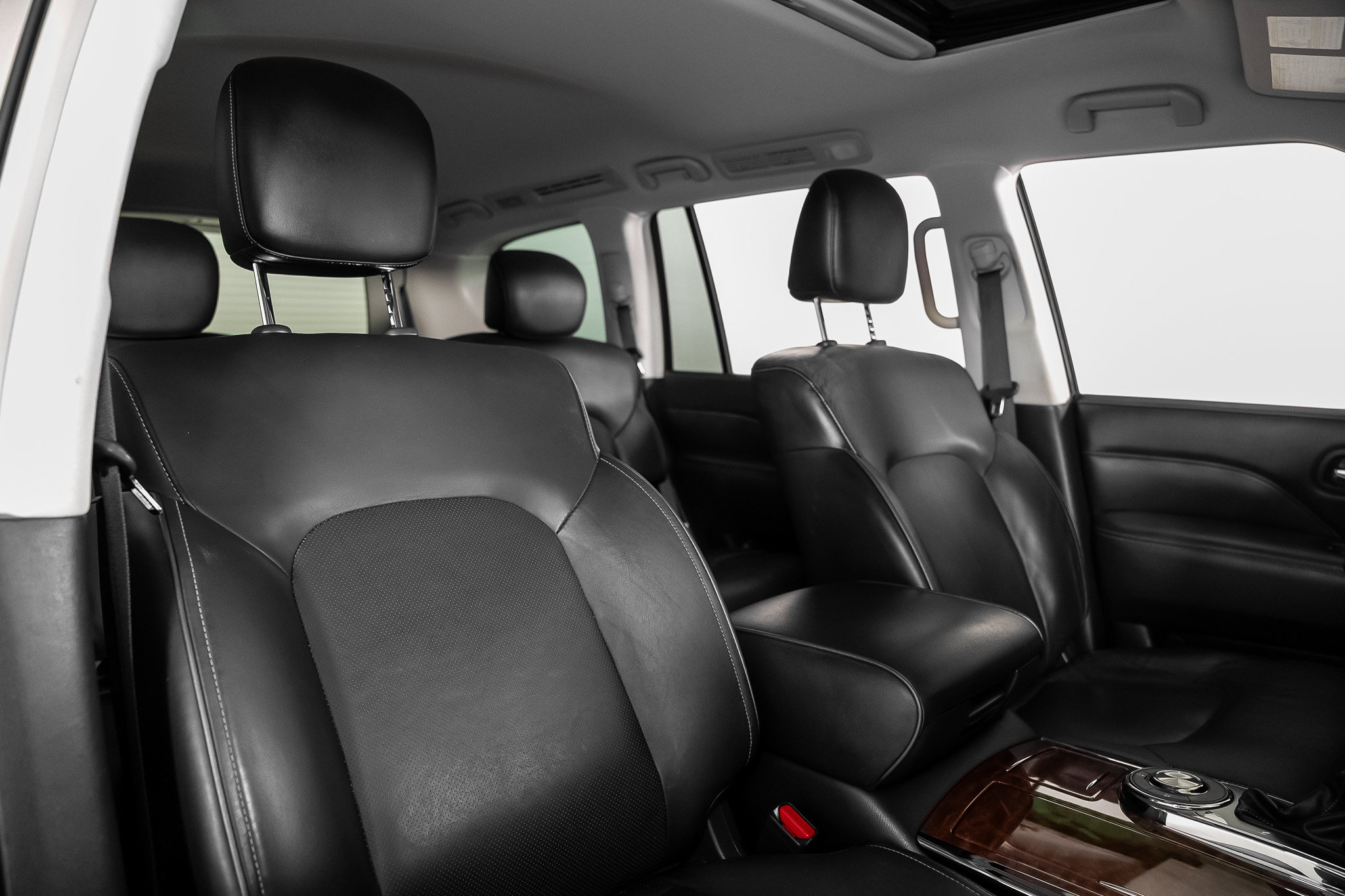 Used 2019 INFINITI QX80 Luxe w/ Proassist Package RWD image 37