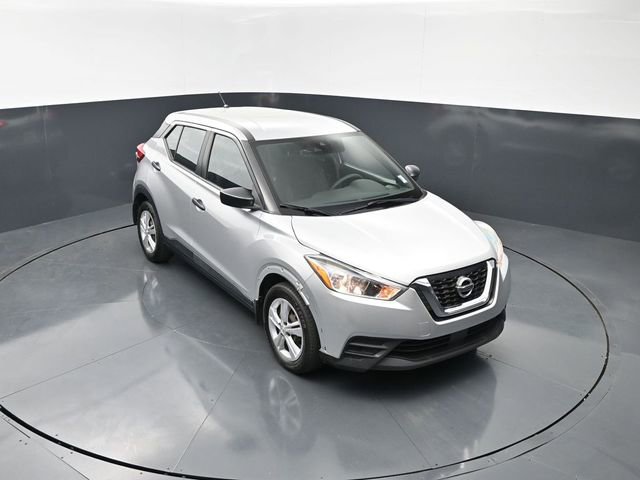 Used 2020 Nissan Kicks S FWD image 19