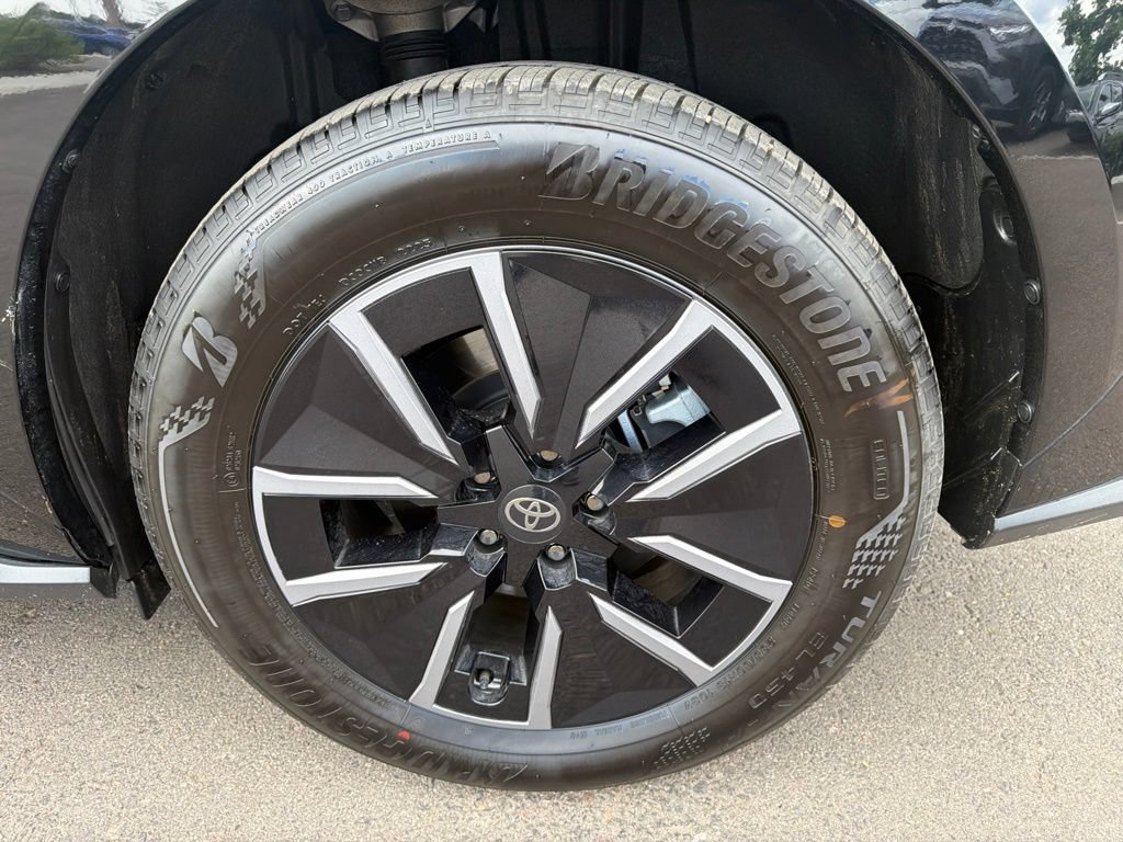 Used 2026 Toyota bZ AWD/4WD image 35