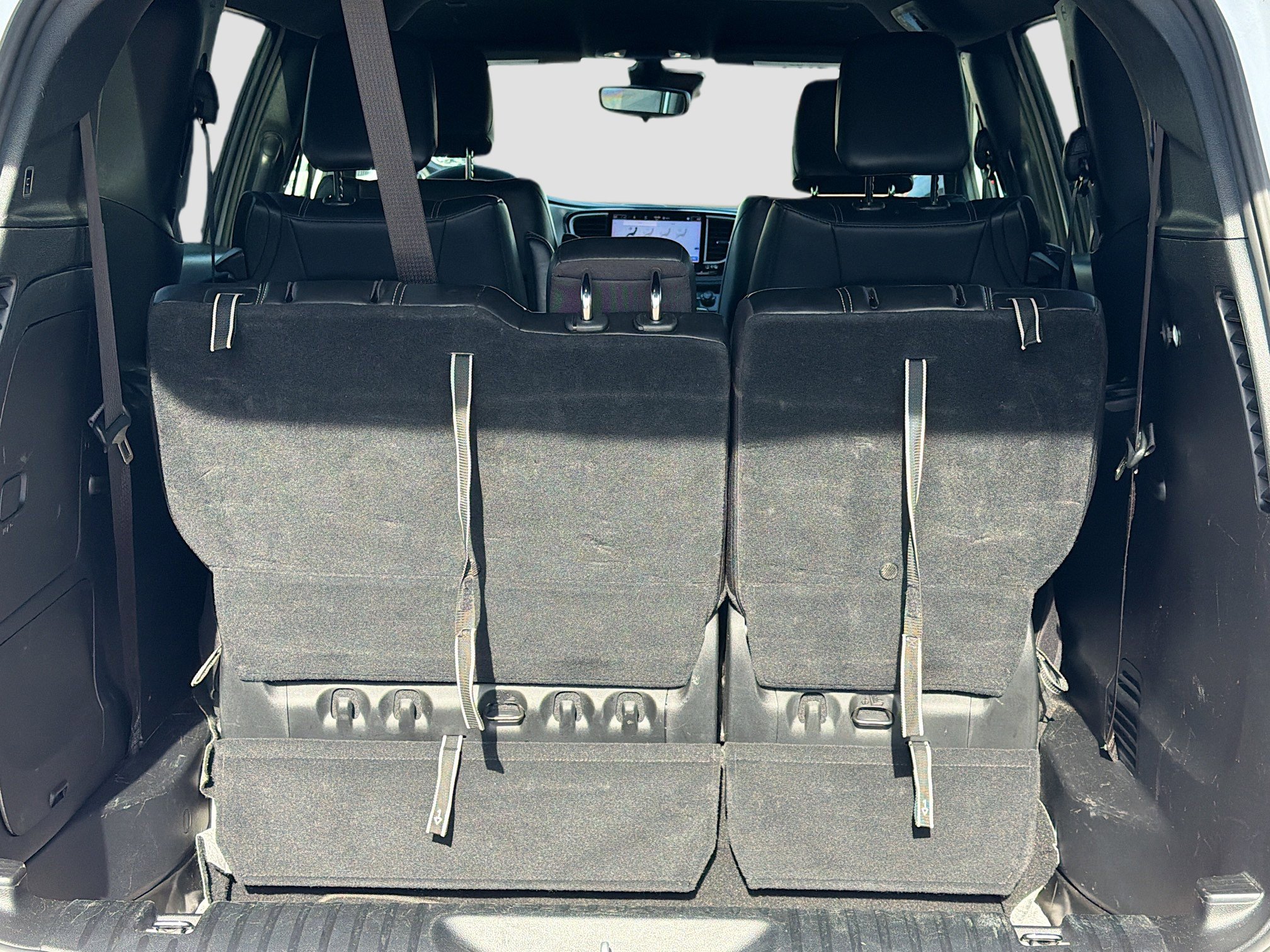 Used 2024 Chrysler Pacifica Limited image 12