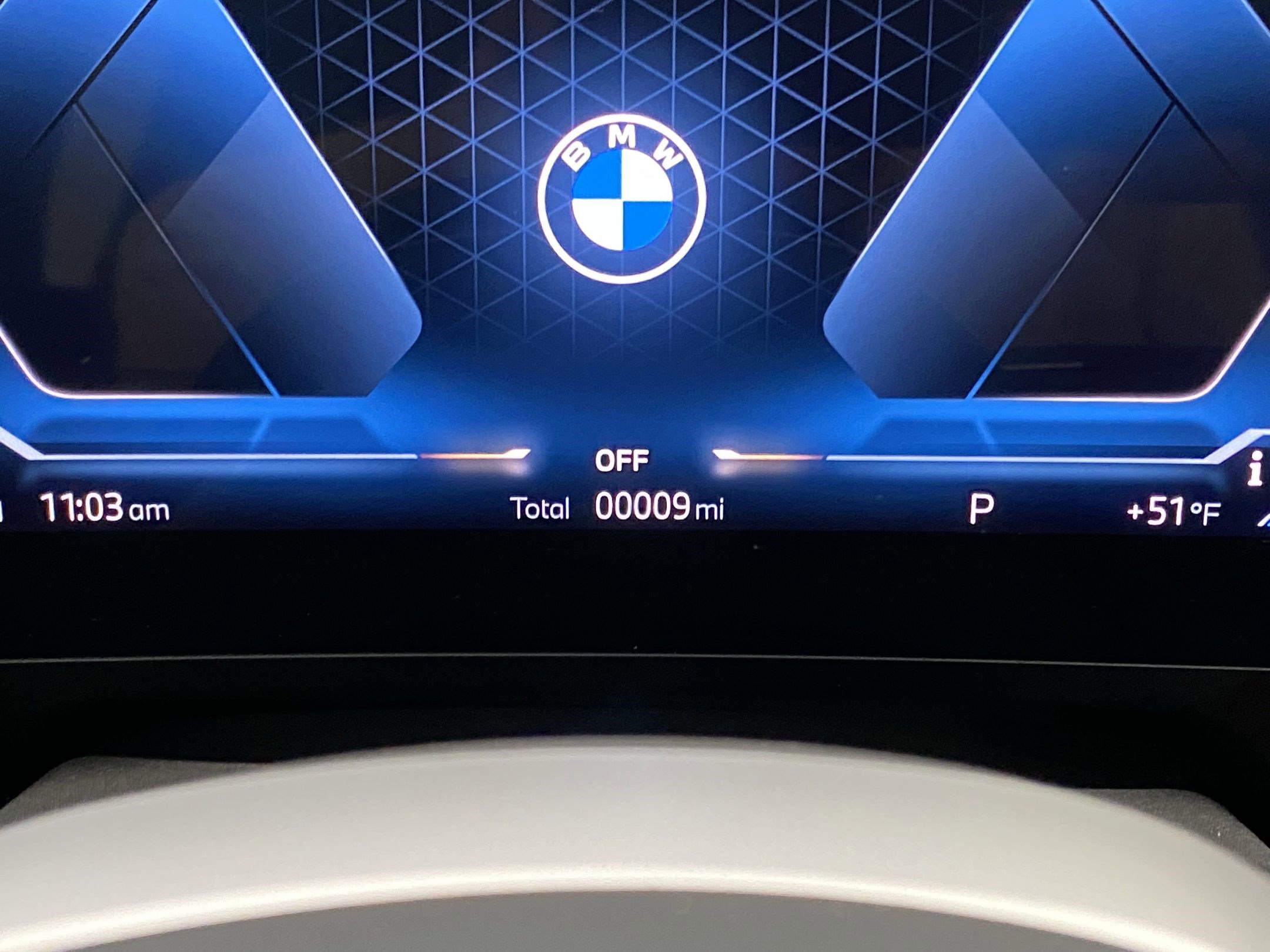 Used 2025 BMW X1 xDrive28i w/ Technology Package image 19