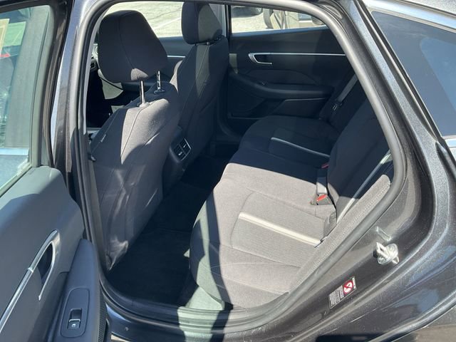 Used 2022 Hyundai Sonata SEL w/ Convenience Package image 12