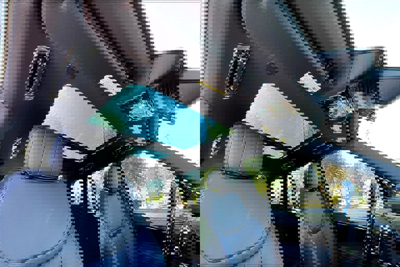 Used 2024 Land Rover Range Rover SE image 13