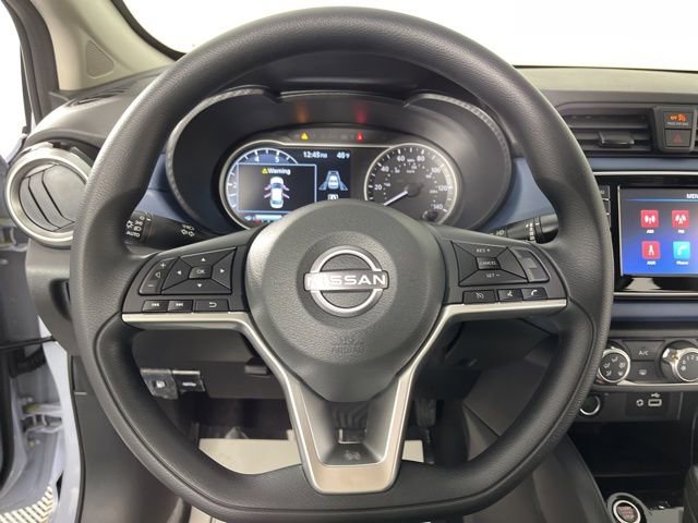 New 2025 Nissan Versa SV w/ Trunk Package image 20