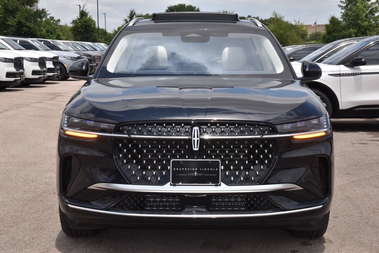 New 2026 Lincoln Nautilus Black Label AWD/4WD image 9