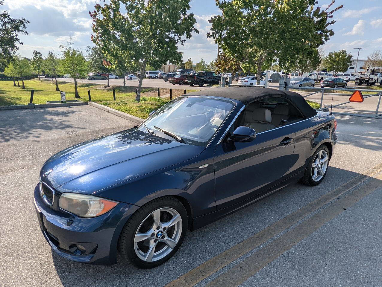 Used 2012 BMW 128i Convertible image 11
