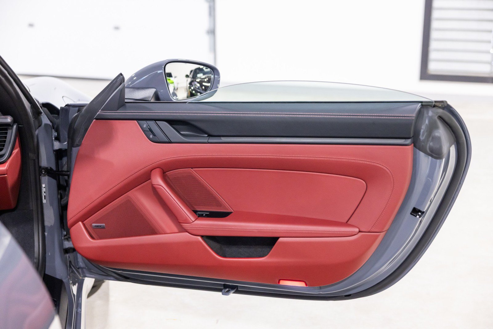 Used 2026 Porsche 911 GTS image 25
