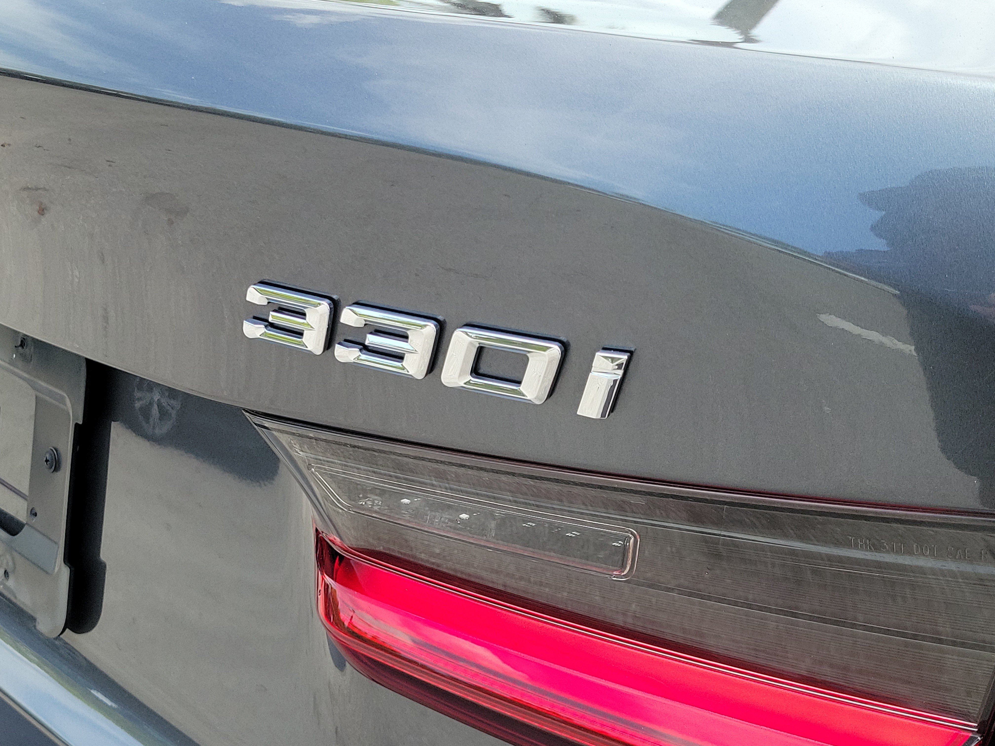 Used 2020 BMW 330i Sedan w/ Convenience Package RWD image 5