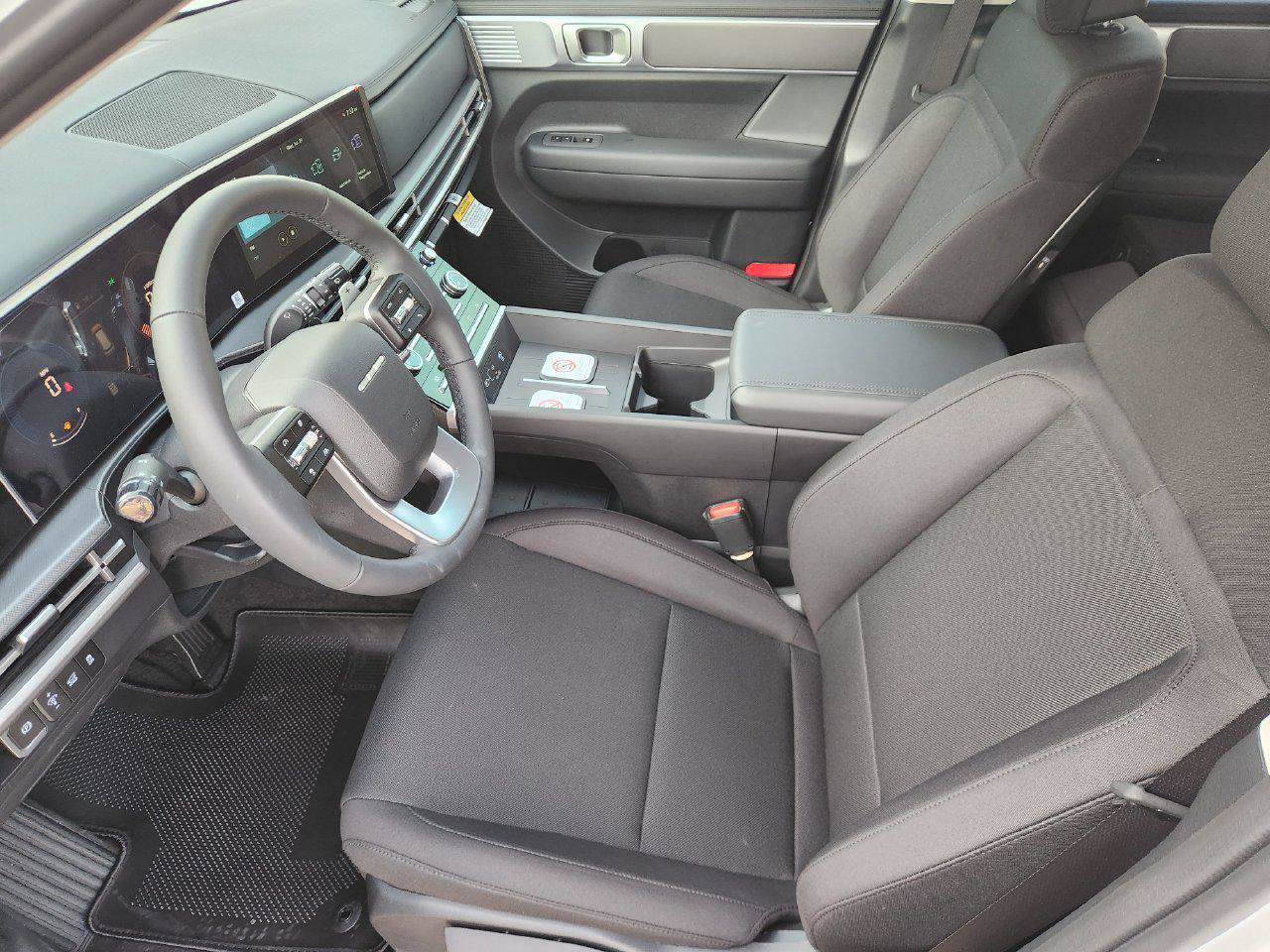 New 2027 Hyundai Santa Fe SE FWD image 9