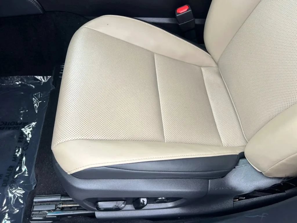 Used 2020 Lexus ES 350 w/ Premium Package FWD image 25