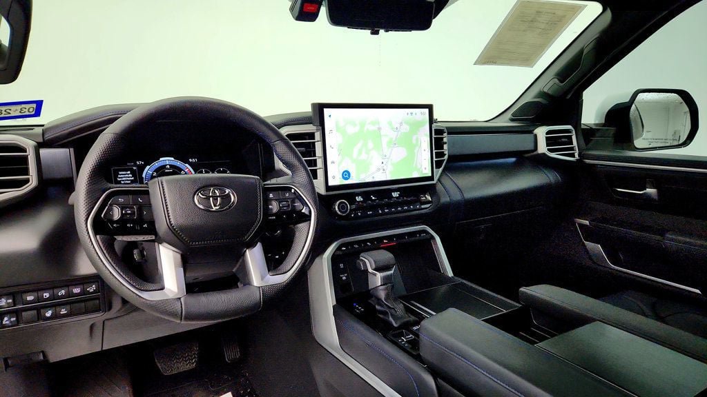 Used 2025 Toyota Tundra Platinum AWD/4WD image 16