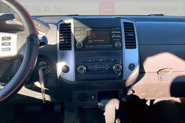 Used 2014 Nissan Xterra S image 9