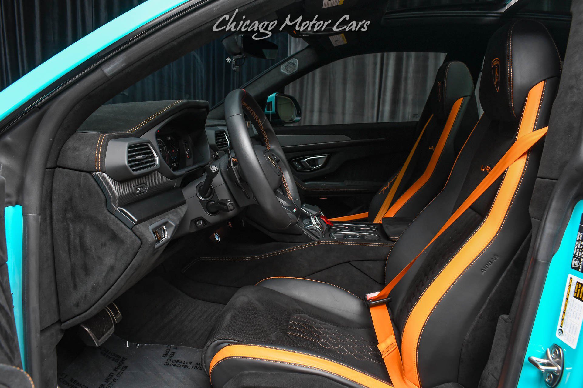 Used 2024 Lamborghini Urus Performante AWD/4WD image 21