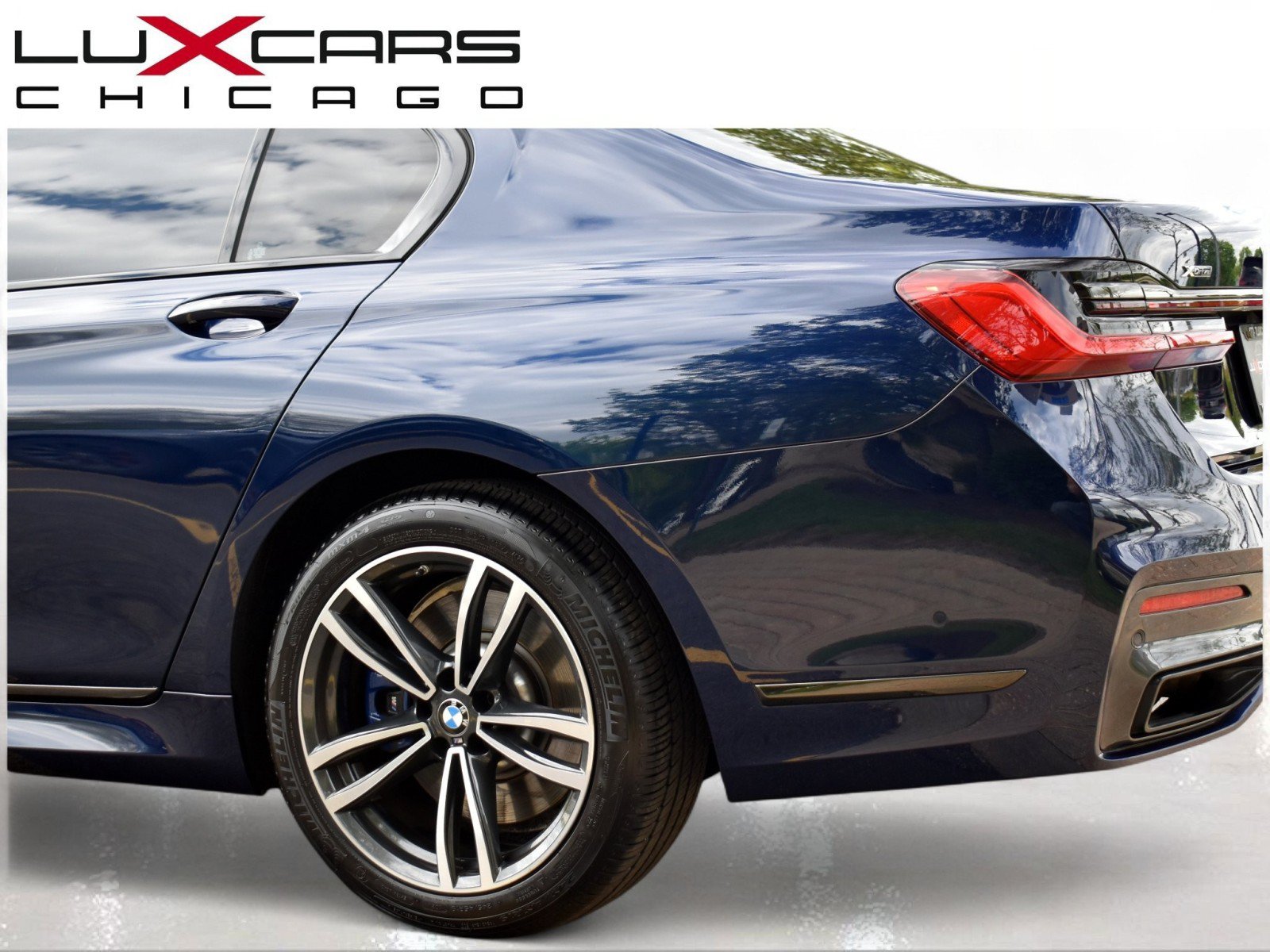 Used 2022 BMW 750i xDrive w/ Luxury Rear Seating Package AWD/4WD image 6