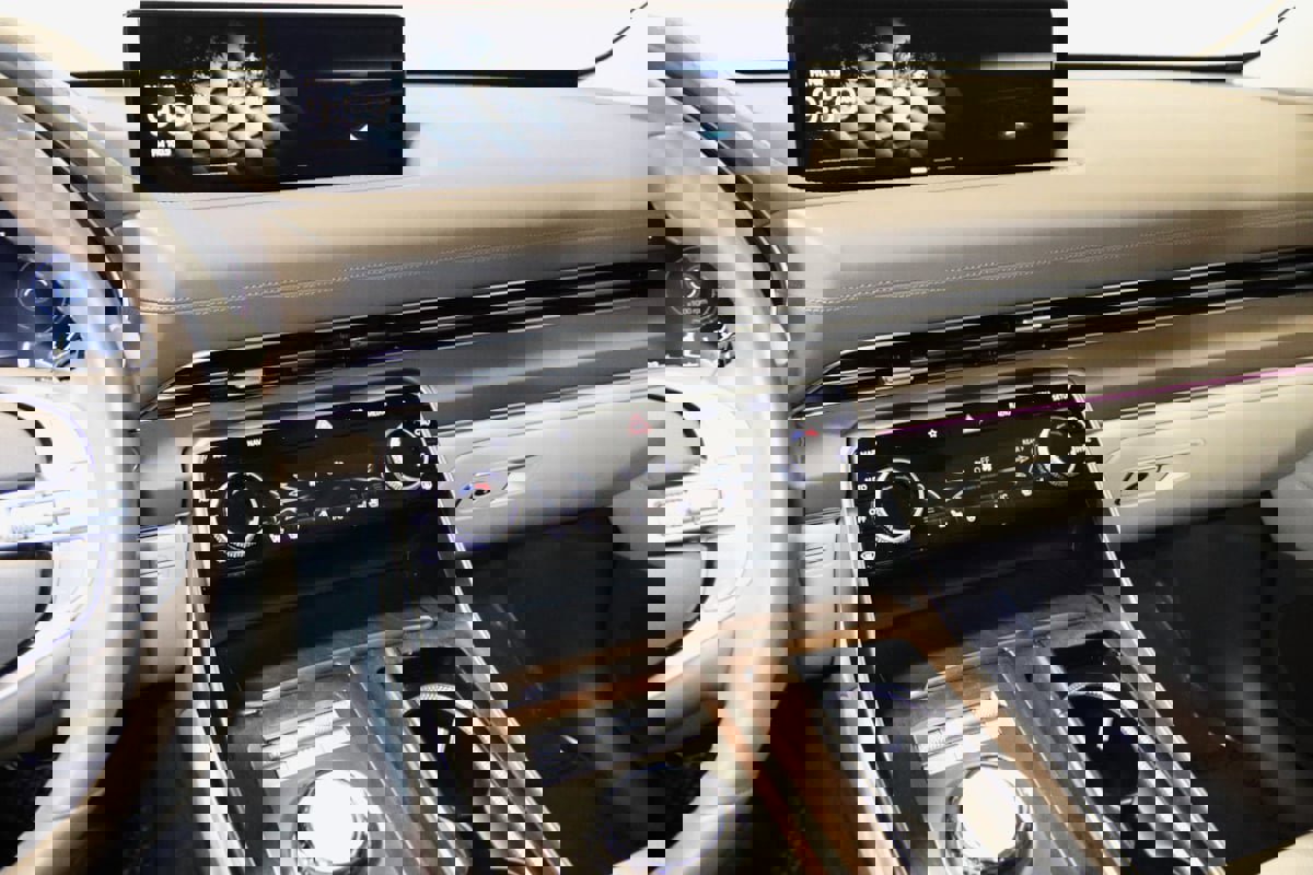 Used 2024 Genesis GV80 3.5T image 49