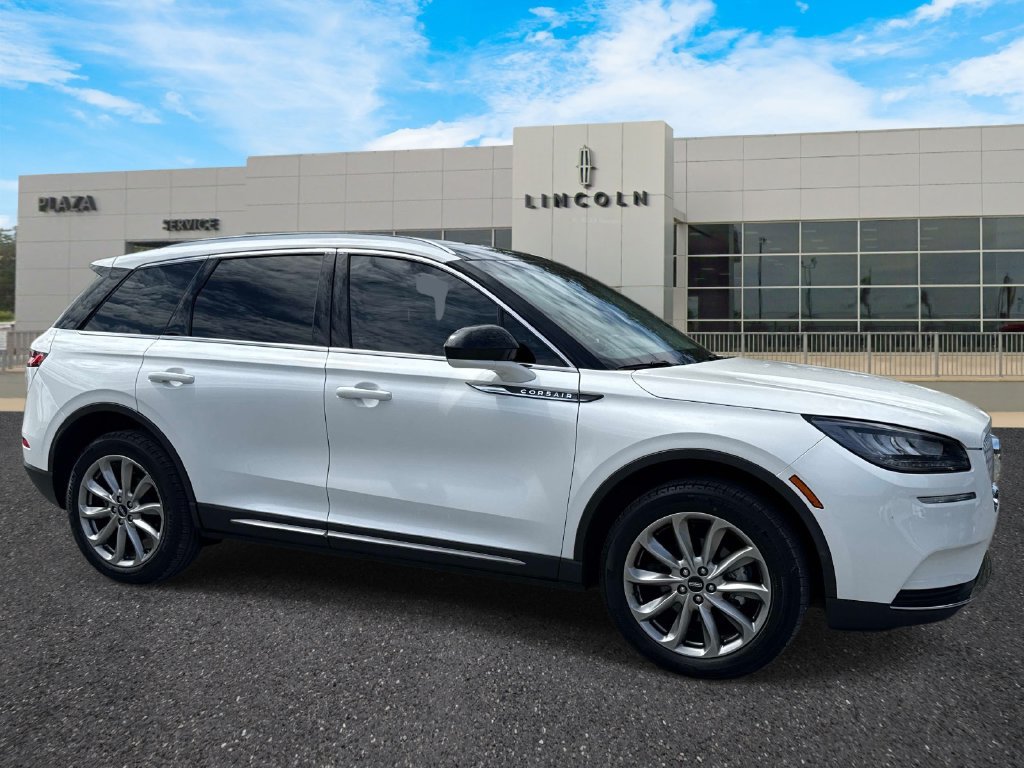 Used 2022 Lincoln Corsair AWD w/ Premium Package image 1