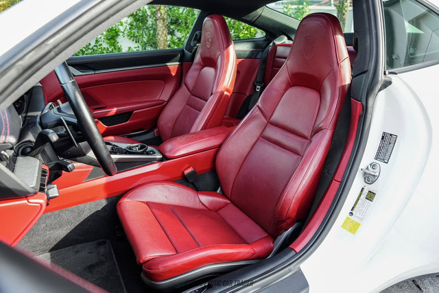 Used 2020 Porsche 911 Carrera RWD image 22