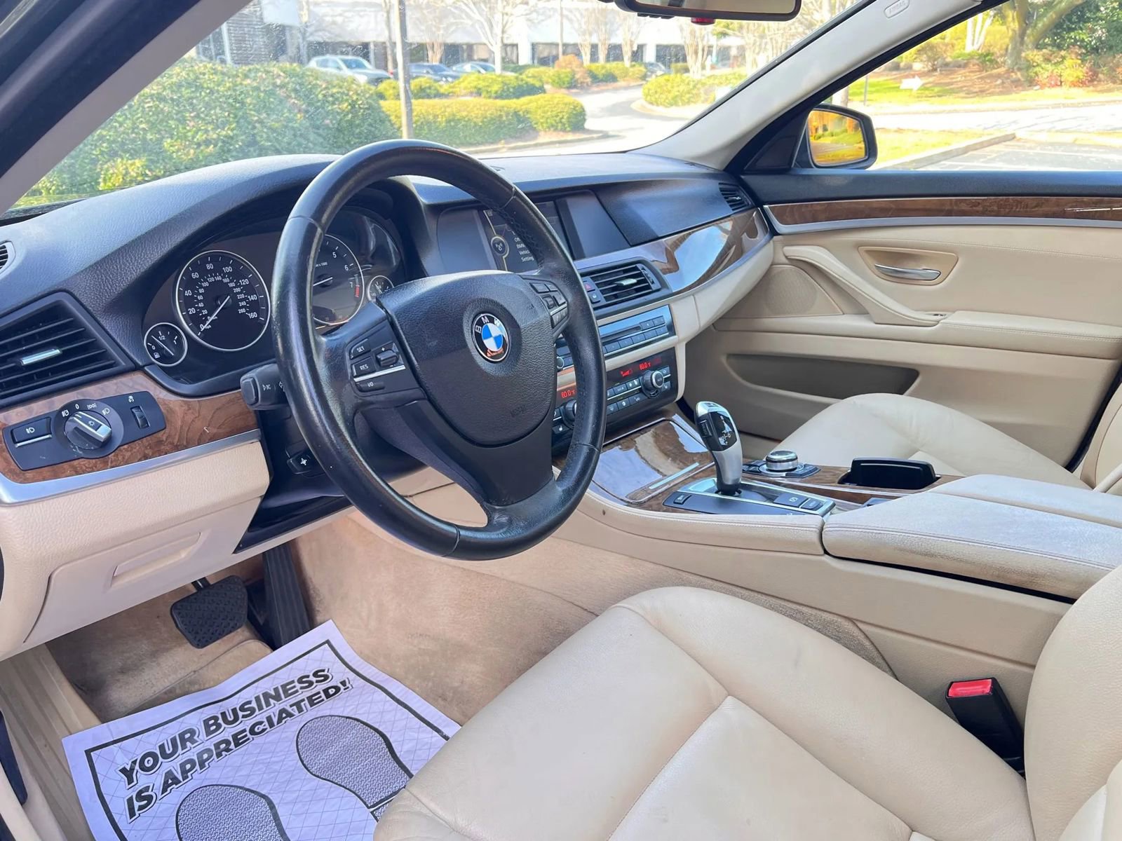 Used 2011 BMW 535i xDrive Sedan image 9