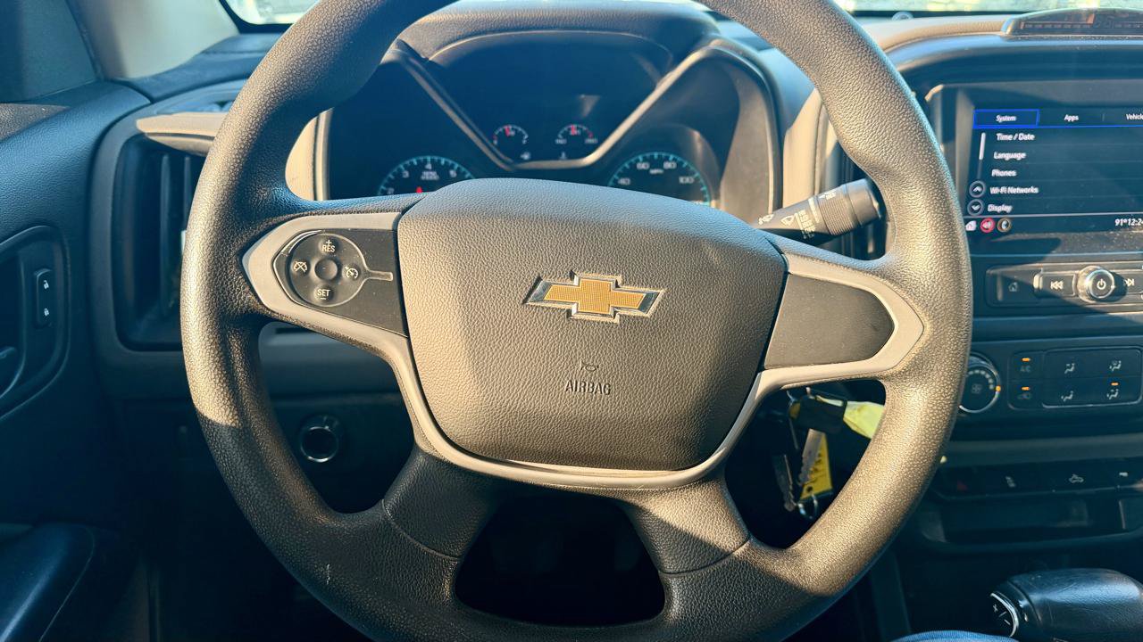 Used 2021 Chevrolet Colorado W/T w/ WT Convenience Package AWD/4WD image 12
