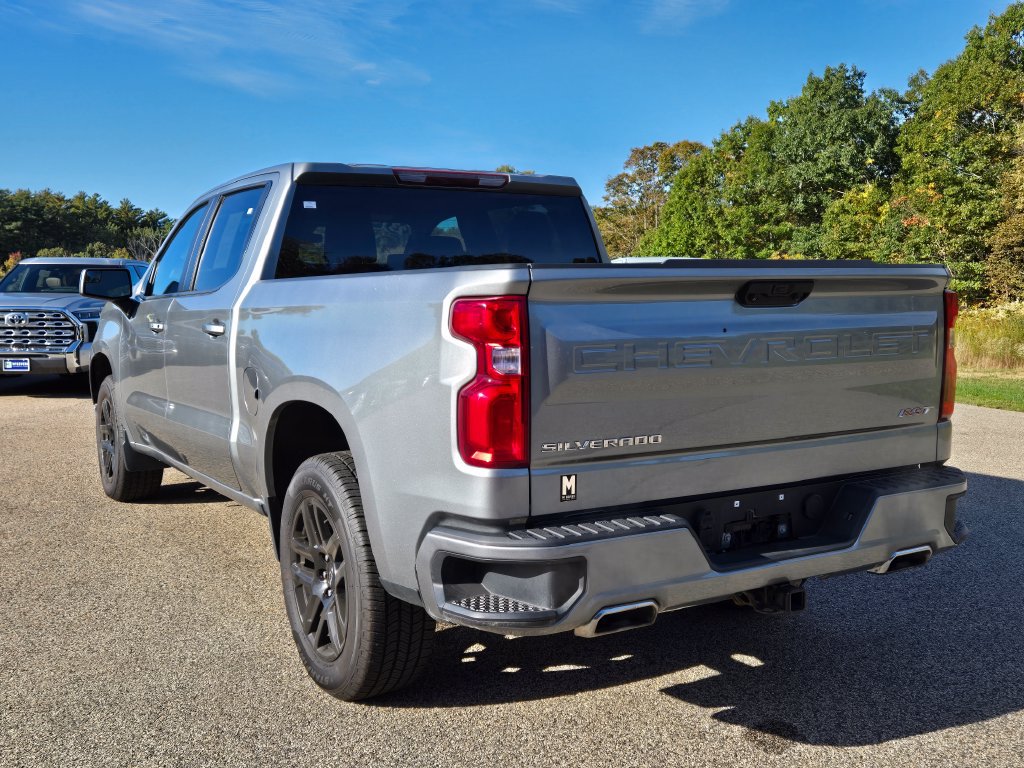Used 2023 Chevrolet Silverado 1500 RST AWD/4WD image 3