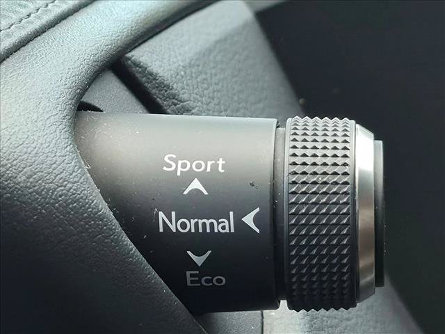 Used 2020 Lexus ES 350 w/ Premium Package FWD image 11