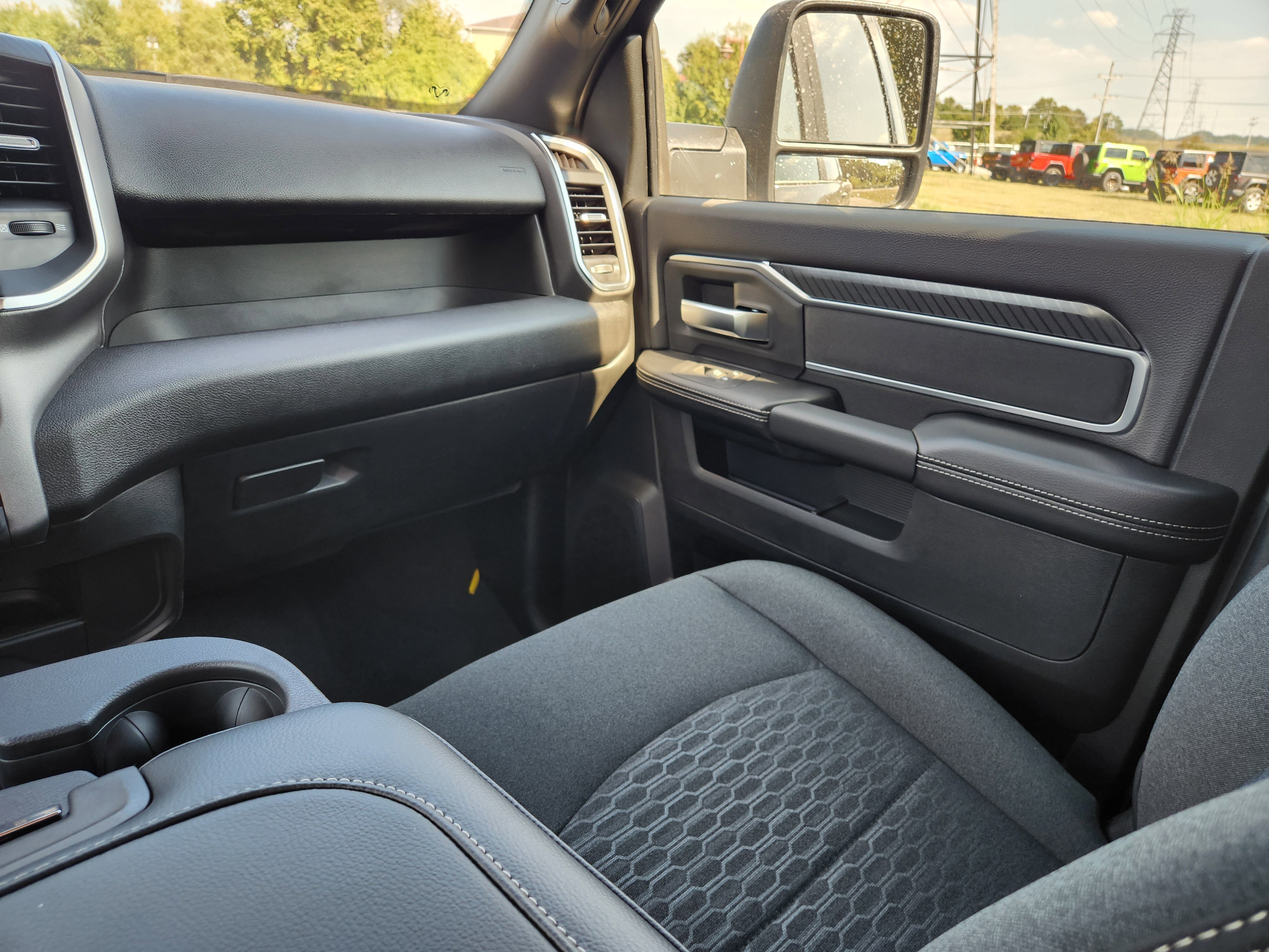 New 2026 RAM 3500 Big Horn AWD/4WD image 20