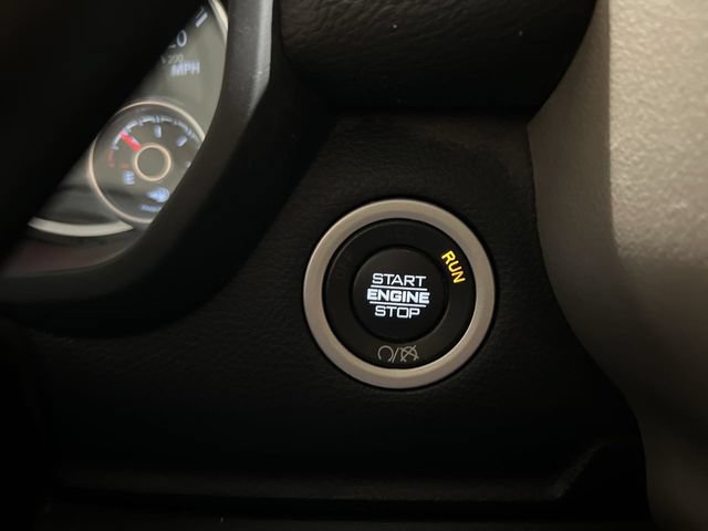 Used 2021 RAM 4500 Laramie AWD/4WD image 16