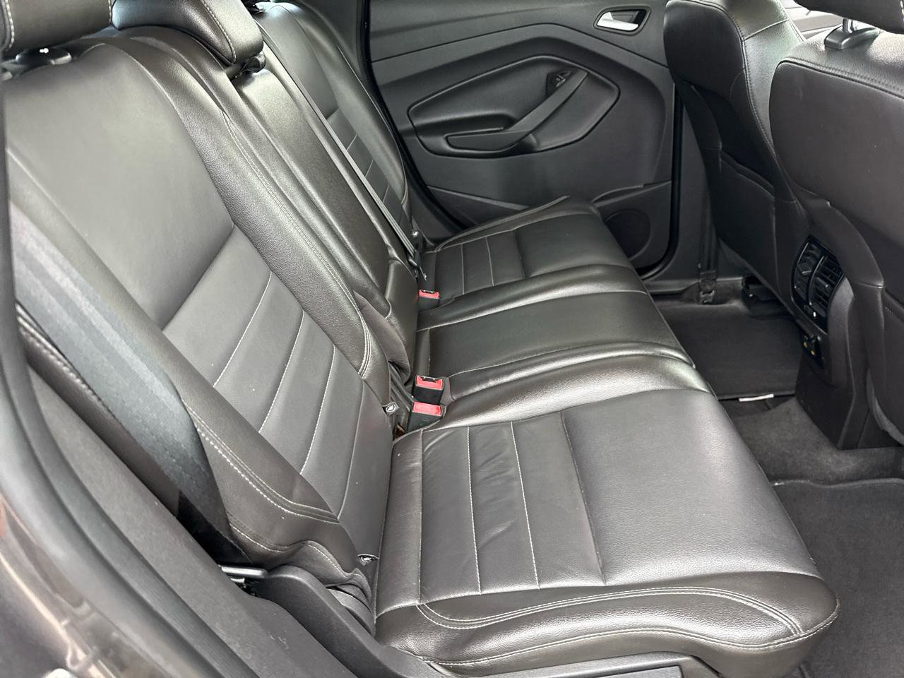 Used 2013 Ford C-MAX Energi SEL image 19