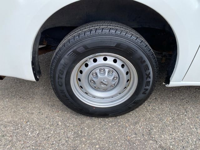 Used 2018 Nissan NV 1500 S RWD image 12