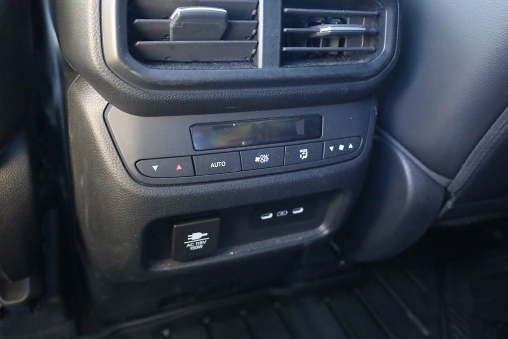 Used 2024 Honda Pilot TrailSport image 36