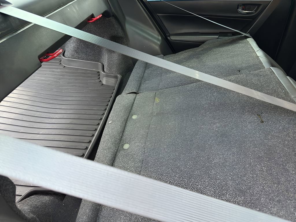 Used 2016 Toyota Corolla S image 32