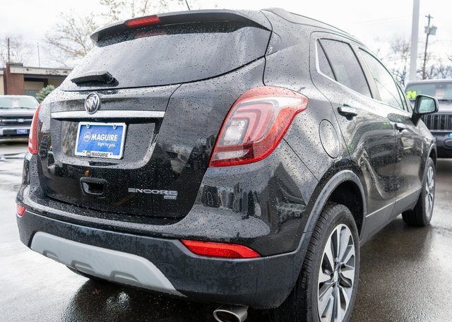 Used 2022 Buick Encore Preferred w/ Safety Package image 6