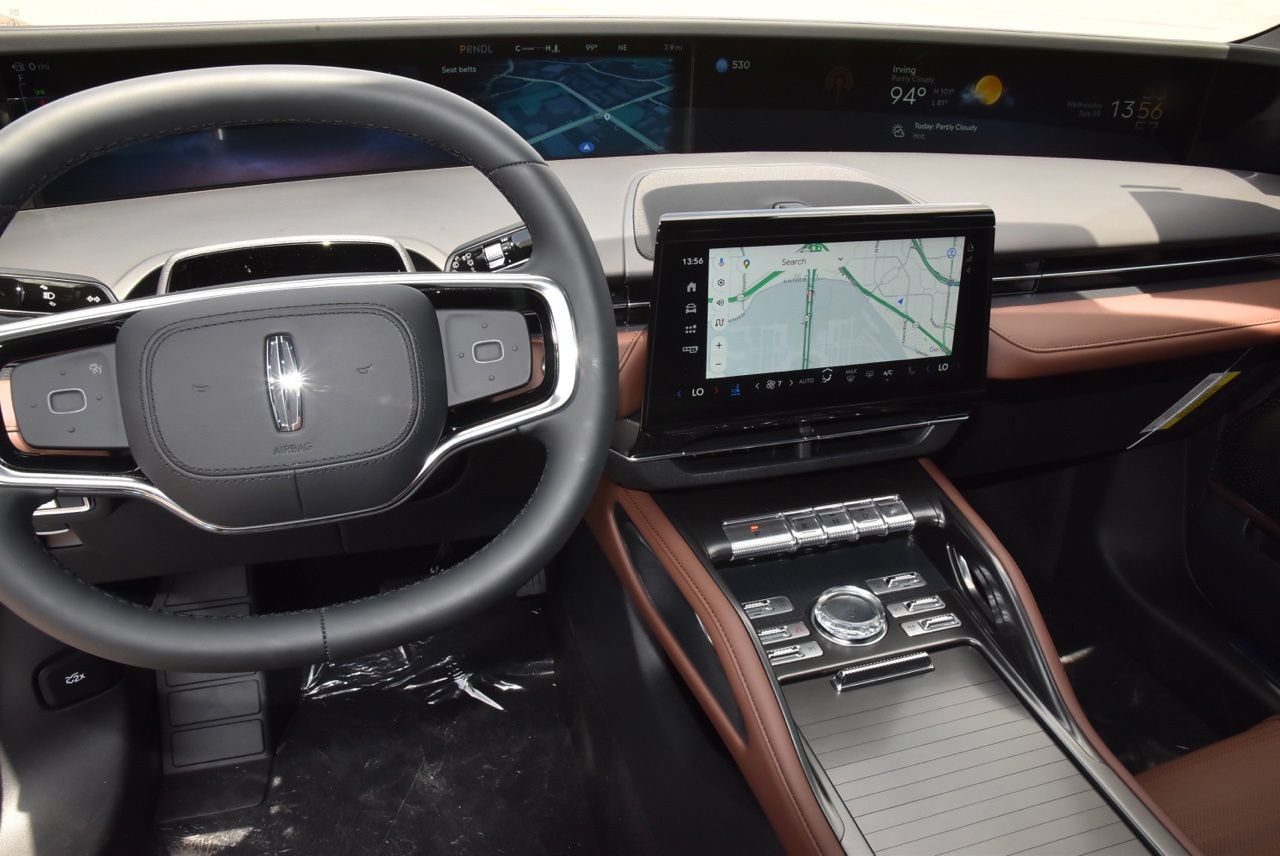 New 2026 Lincoln Nautilus Reserve AWD/4WD image 25