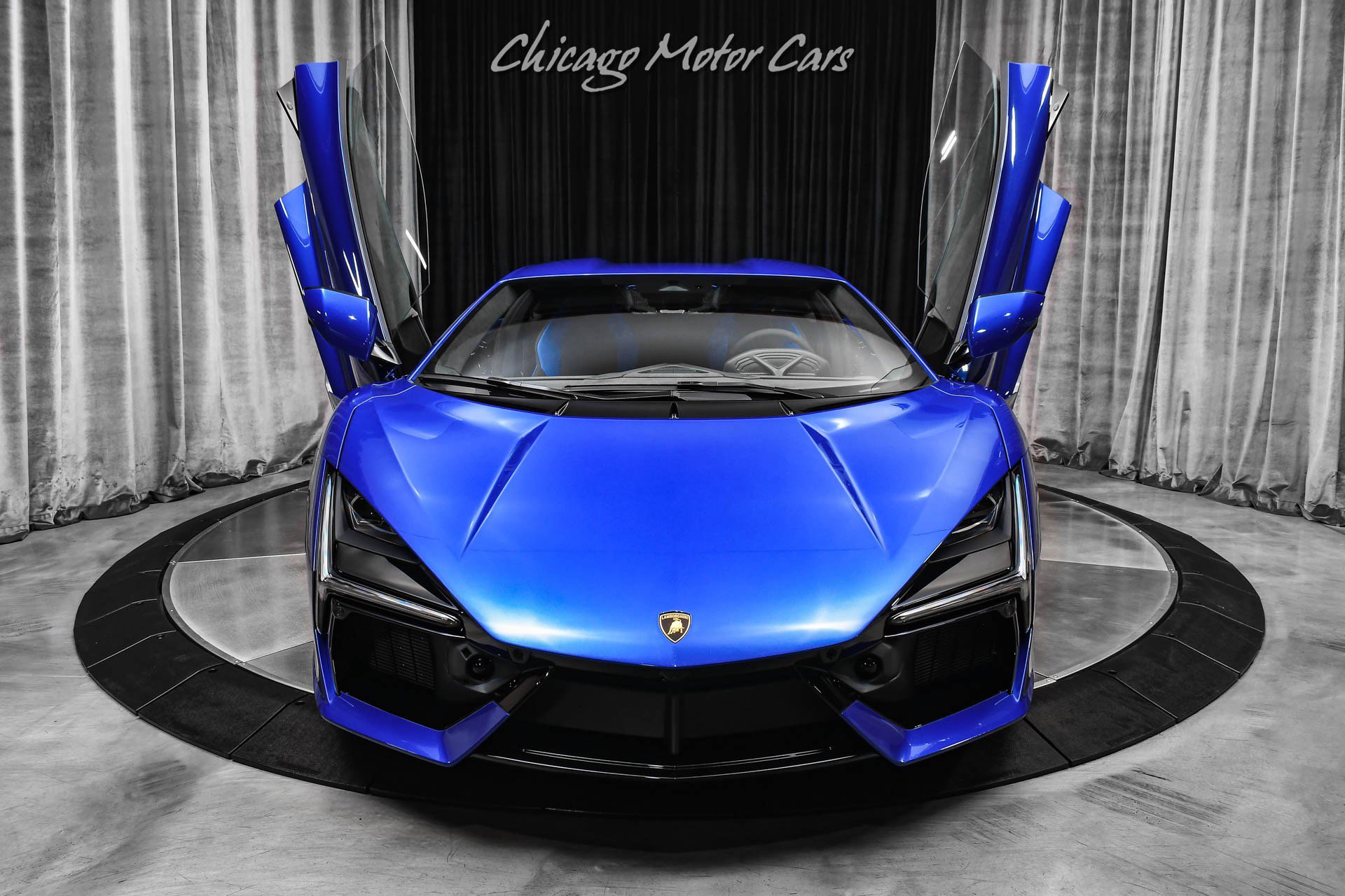 Used 2025 Lamborghini Revuelto image 24