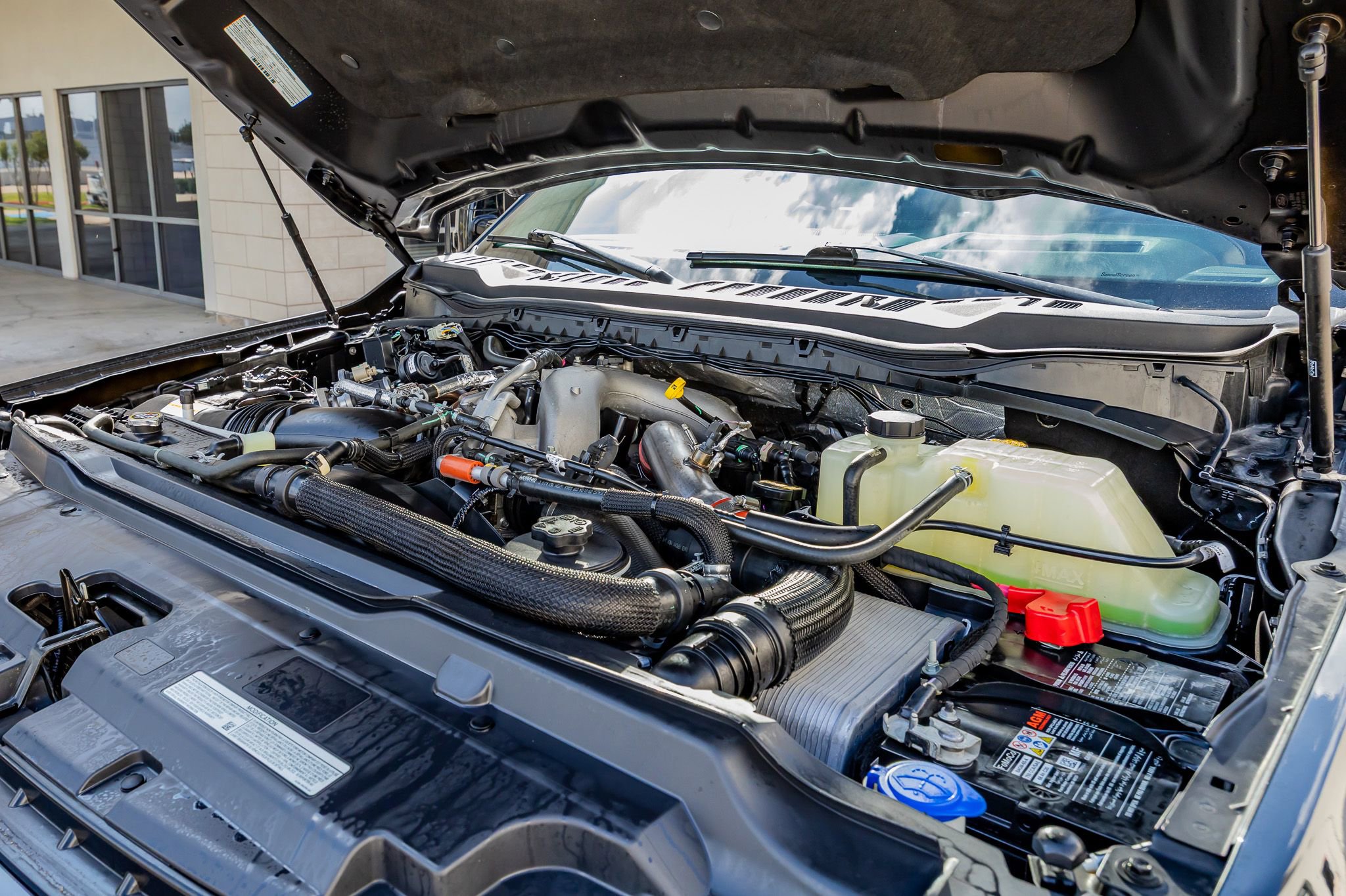 Used 2024 Ford F450 Limited AWD/4WD image 40