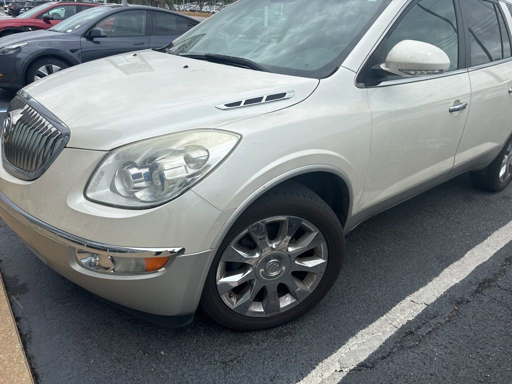 Used 2011 Buick Enclave CXL w/ Trailering Provision Package FWD image 11