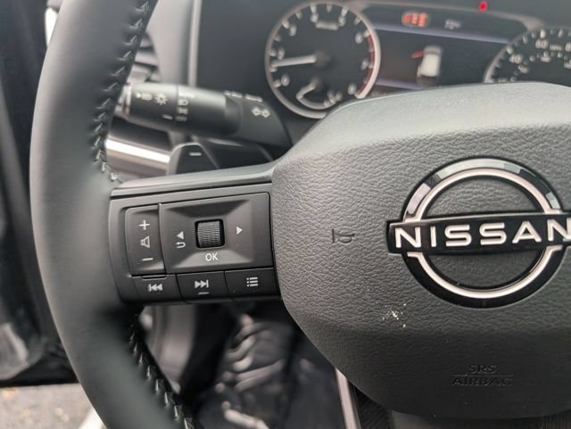 New 2026 Nissan Rogue Dark Armor AWD/4WD image 18