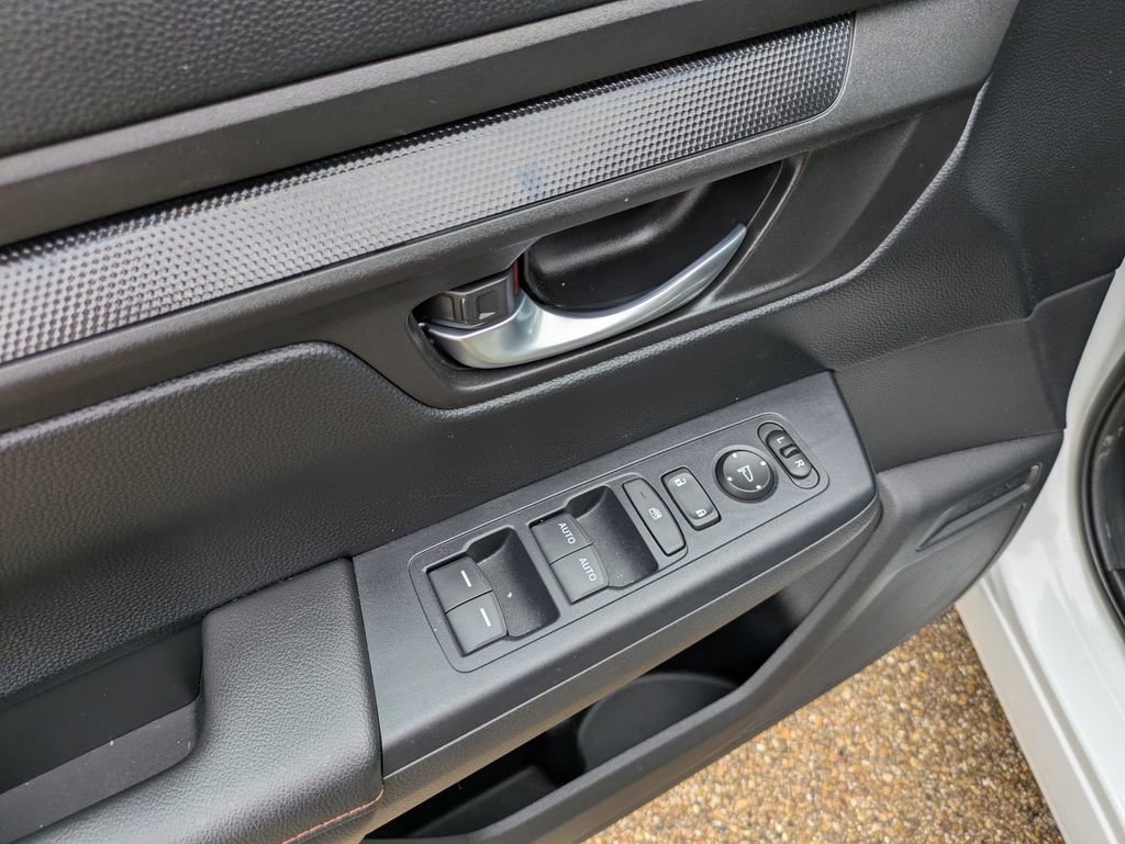 Certified 2025 Honda CR-V Sport image 13