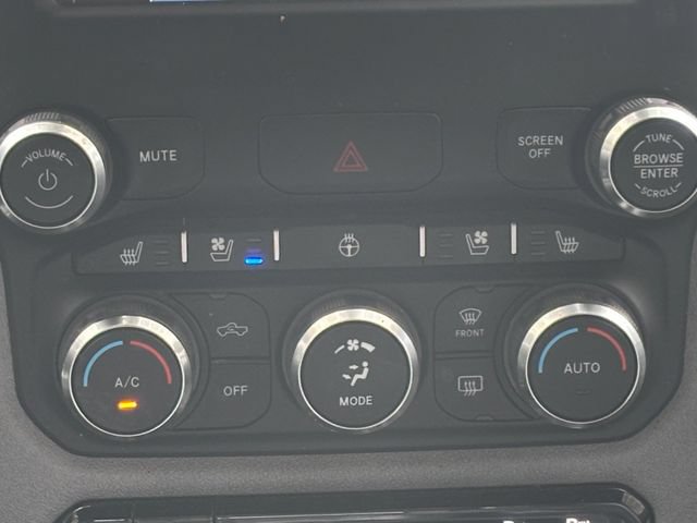Used 2022 RAM 2500 Power Wagon w/ Level 2 Equipment Group AWD/4WD image 5